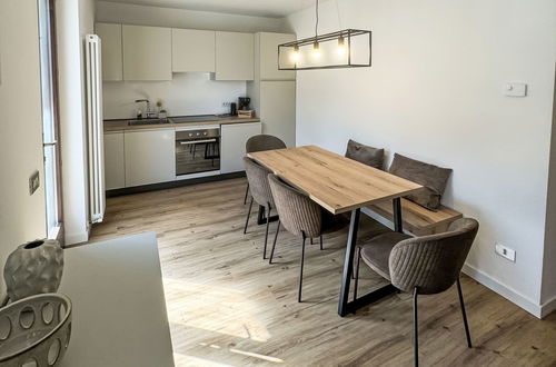 Foto 4 - Appartamento con 2 camere da letto a Ledro con piscina e giardino