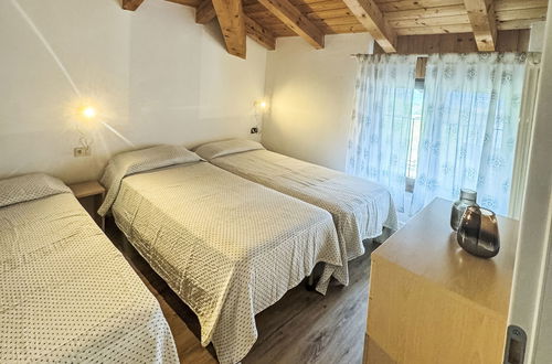 Foto 13 - Appartamento con 2 camere da letto a Ledro con piscina e giardino