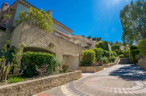 Photo 19 - Appartement en Saint-Cyr-sur-Mer avec terrasse