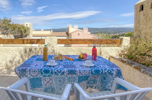 Foto 2 - Apartamento en Saint-Cyr-sur-Mer con terraza y vistas al mar