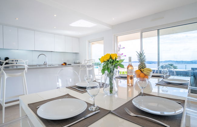 Casa de 4 quartos em Grimaud com piscina privada e jardim - Foto 12