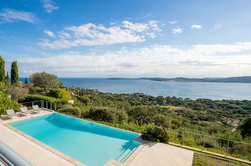 Foto 39 - Casa con 3 camere da letto a Grimaud con piscina privata e vista mare