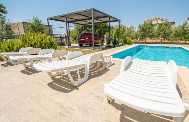 Casa de 5 quartos em Kaštela com piscina privada e jardim - Foto 40