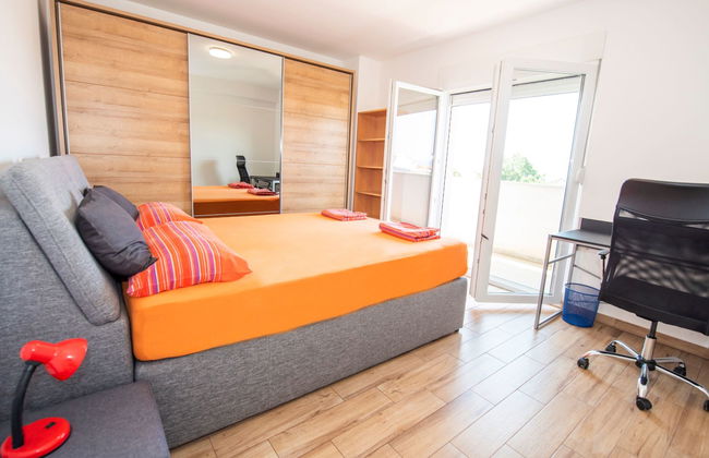 Casa de 5 quartos em Kaštela com piscina privada e jardim - Foto 22