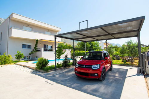 Photo 50 - Maison de 4 chambres à Kaštela avec piscine privée et jardin