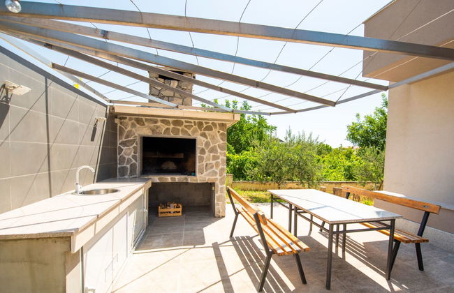Casa de 5 quartos em Kaštela com piscina privada e jardim - Foto 43