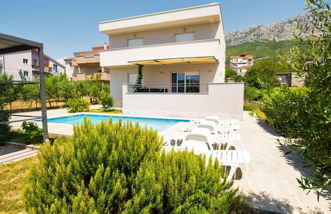 Casa de 5 quartos em Kaštela com piscina privada e jardim - Foto 6