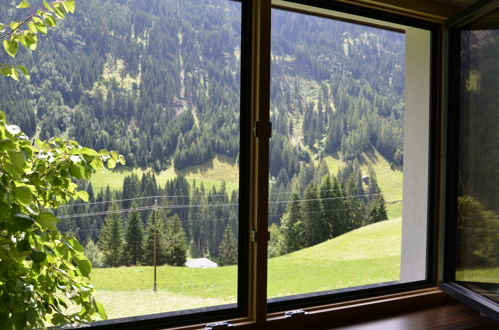 Foto 2 - Appartamento con 5 camere da letto a Kappl con vista sulle montagne