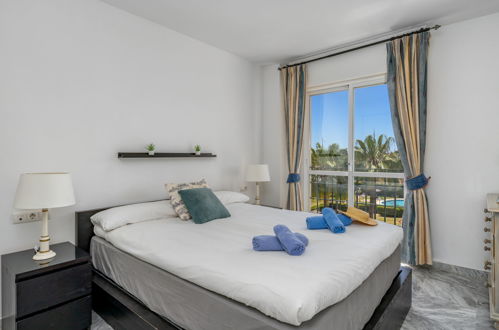 Foto 5 - Appartamento con 2 camere da letto a Marbella con piscina e vista mare