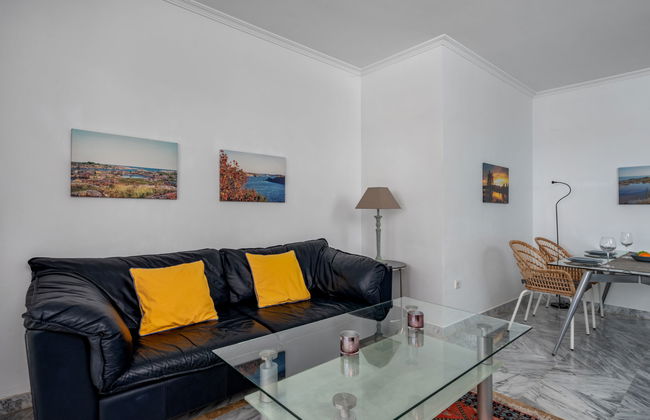 3 bedroom Apartment in Marbella with swimming pool - Photo 7