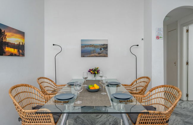 3 bedroom Apartment in Marbella with swimming pool - Photo 10
