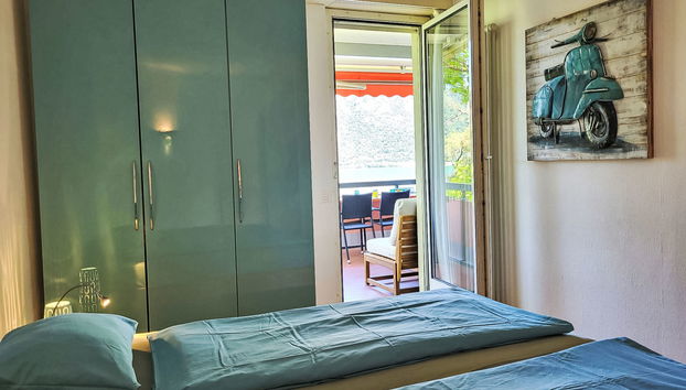 Apartamento de 3 quartos em Bissone com piscina e jardim - Foto 5