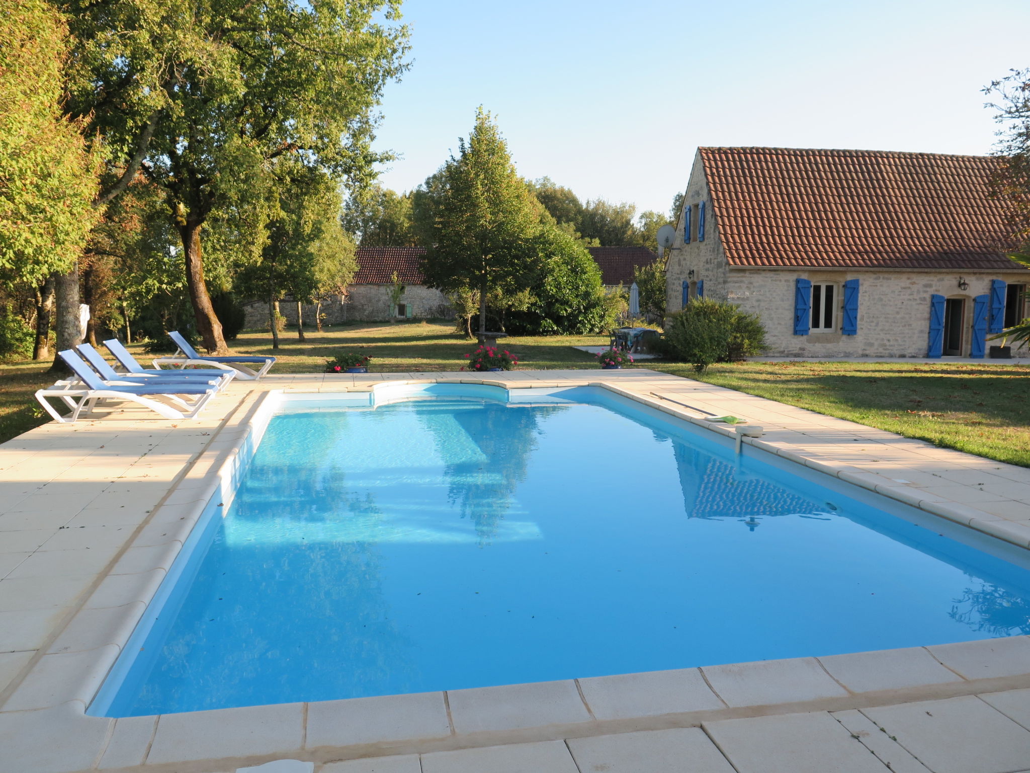 Foto 16 - Casa de 2 quartos em Pontcirq com piscina privada e terraço