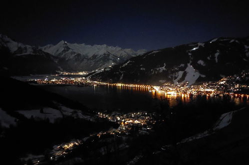 Foto 20 - Apartamento de 4 quartos em Zell am See com jardim e terraço