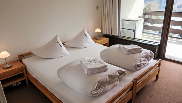 Apartment mit 2 Schlafzimmern in Disentis/Mustér mit schwimmbad und garten - Foto 4
