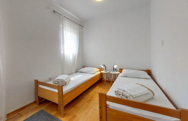 Appartement de 3 chambres à Omišalj avec jardin - Photo 17