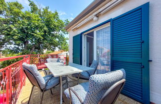 Foto 1 - Apartamento de 2 quartos em Omišalj com jardim