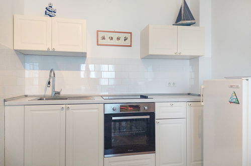 Foto 5 - Apartamento de 2 quartos em Omišalj com jardim