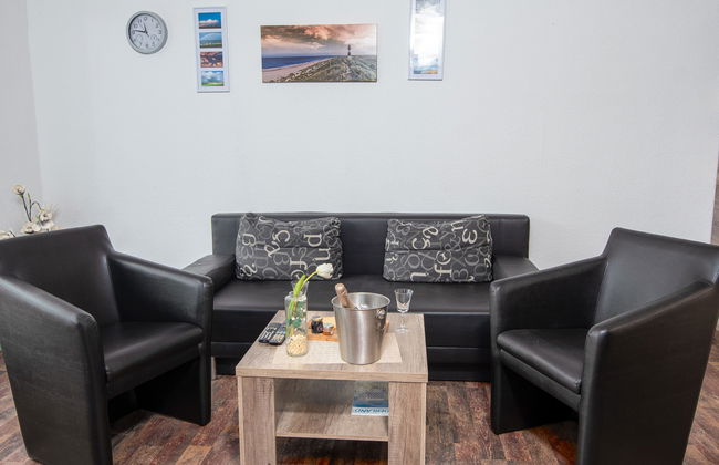 2 bedroom Apartment in Norden with garden and terrace - Photo 3