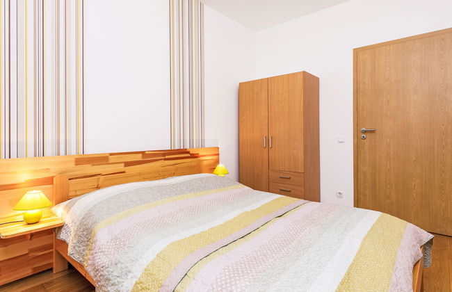 Casa de 4 quartos em Ábrahámhegy com piscina privada e jardim - Foto 14