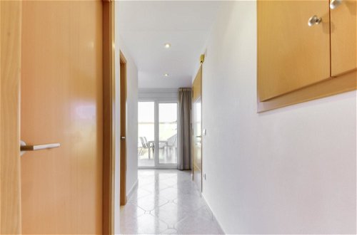 Foto 15 - Appartamento con 2 camere da letto a Castelló d'Empúries con terrazza e vista mare