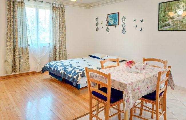 Apartamento de 2 quartos em Poreč com jardim e terraço - Foto 5