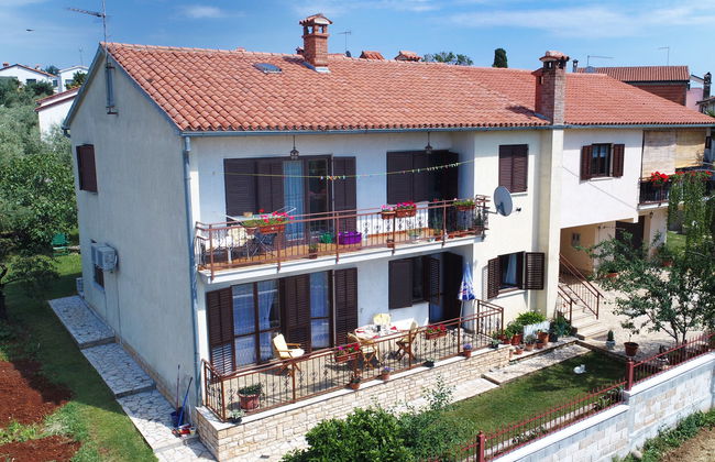 Apartamento de 2 quartos em Poreč com jardim e terraço - Foto 16