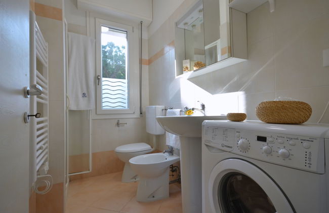 Apartamento de 2 quartos em Lignano Sabbiadoro com piscina e jardim - Foto 12