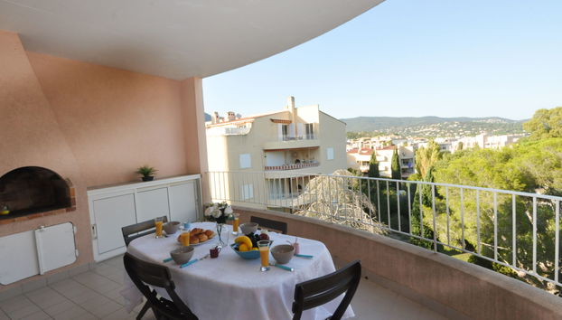 Apartamento de 2 quartos em Cavalaire-sur-Mer com jardim e terraço - Foto 4