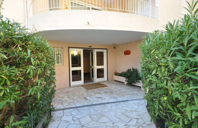 Apartamento de 2 quartos em Cavalaire-sur-Mer com jardim e terraço - Foto 15