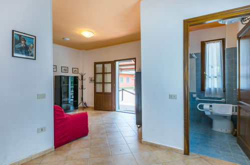 Photo 19 - 2 bedroom Apartment in Fucecchio with swimming pool and garden