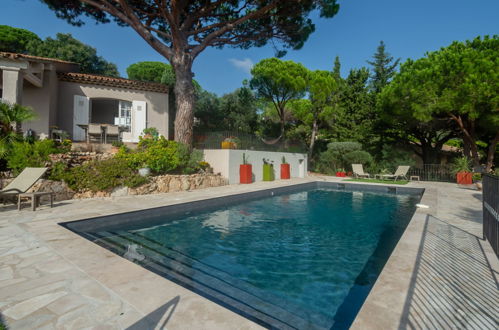 Photo 22 - 4 bedroom House in Sainte-Maxime with private pool and sea view