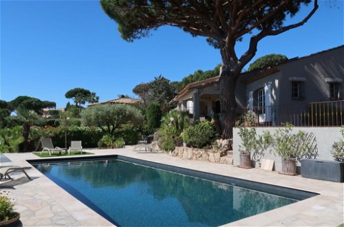 Photo 18 - 4 bedroom House in Sainte-Maxime with private pool and sea view