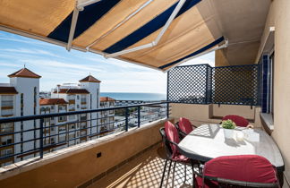 Foto 2 - Appartamento con 2 camere da letto a Estepona con piscina e vista mare