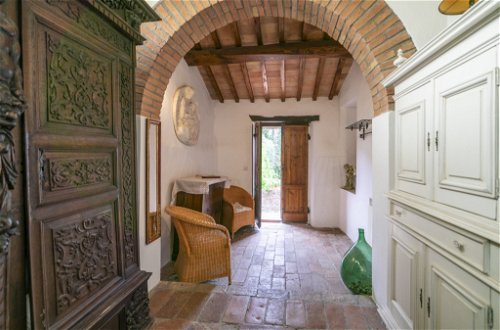 Foto 23 - Casa con 4 camere da letto a San Gimignano con piscina privata e giardino