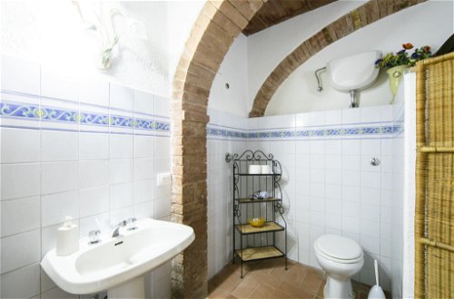 Foto 19 - Casa de 4 quartos em San Gimignano com piscina privada e jardim