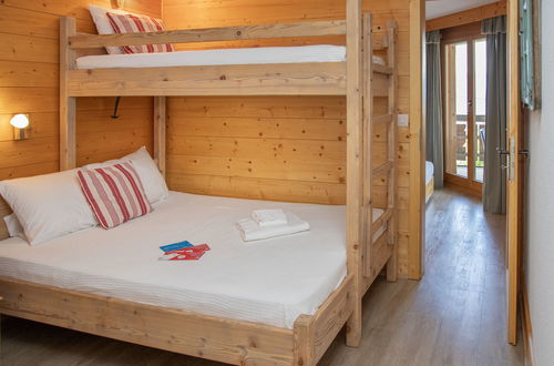Foto 13 - Appartamento con 2 camere da letto a Ollon