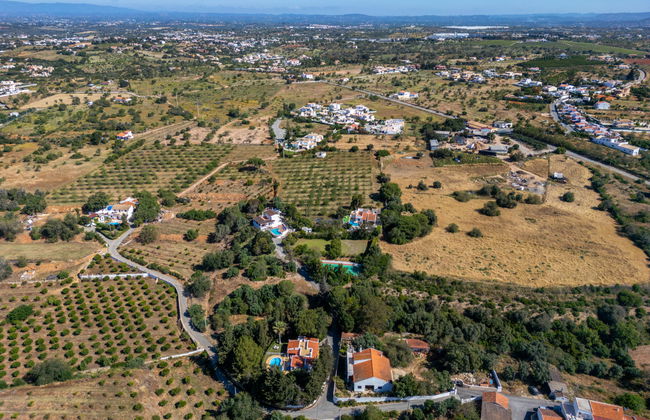 4 bedroom House in Albufeira with private pool and garden - Photo 73