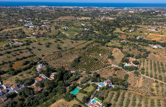 4 bedroom House in Albufeira with private pool and garden - Photo 70