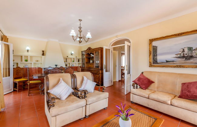 4 bedroom House in Albufeira with private pool and garden - Photo 11