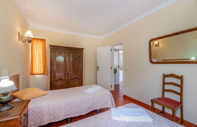 4 bedroom House in Albufeira with private pool and garden - Photo 20