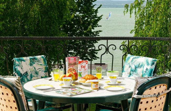Apartamento de 2 quartos em Balatonlelle com jardim e terraço - Foto 18