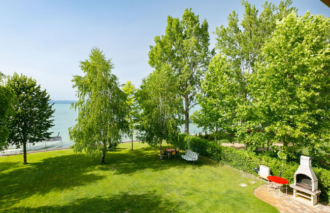 Apartamento de 2 quartos em Balatonlelle com jardim e terraço - Foto 36