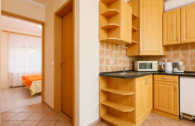 Apartamento de 2 quartos em Balatonlelle com jardim e terraço - Foto 16