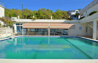 Photo 3 - Appartement de 3 chambres à Sibenik avec piscine et jardin