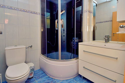 Foto 16 - Apartamento de 3 quartos em Sibenik com piscina e jardim