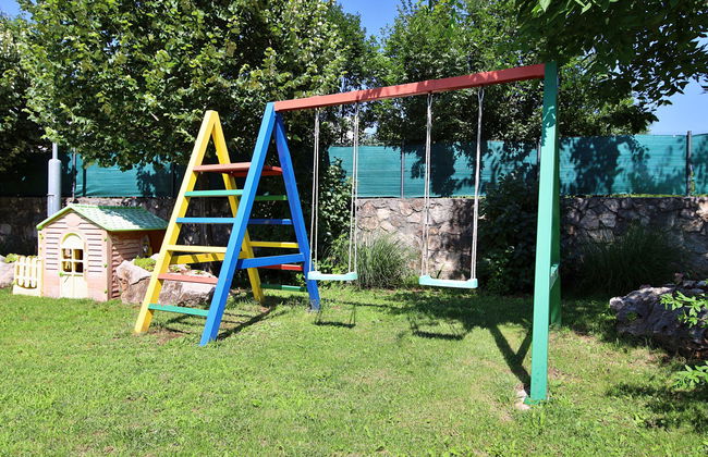 Casa de 4 quartos em Trilj com piscina privada e jardim - Foto 20
