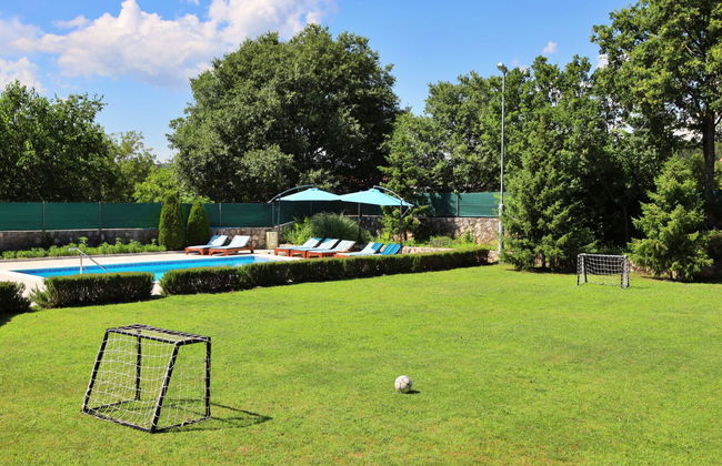 Casa de 4 quartos em Trilj com piscina privada e jardim - Foto 3
