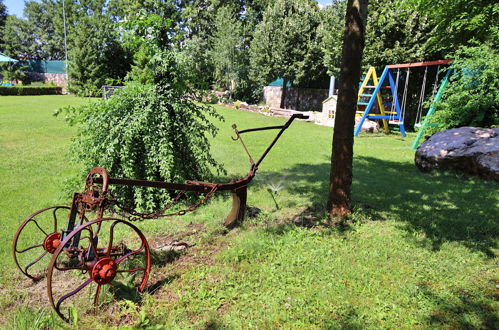 Photo 28 - Maison de 3 chambres à Trilj avec piscine privée et jardin