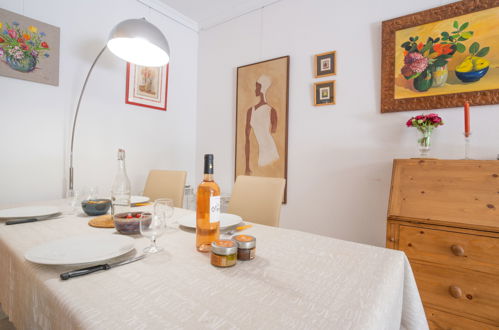 Photo 10 - 1 bedroom Apartment in Fréjus with swimming pool and garden